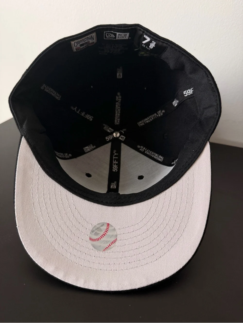 New Era Black Yankees 59FIFTY Fitted Cap with Teal Statue of Liberty